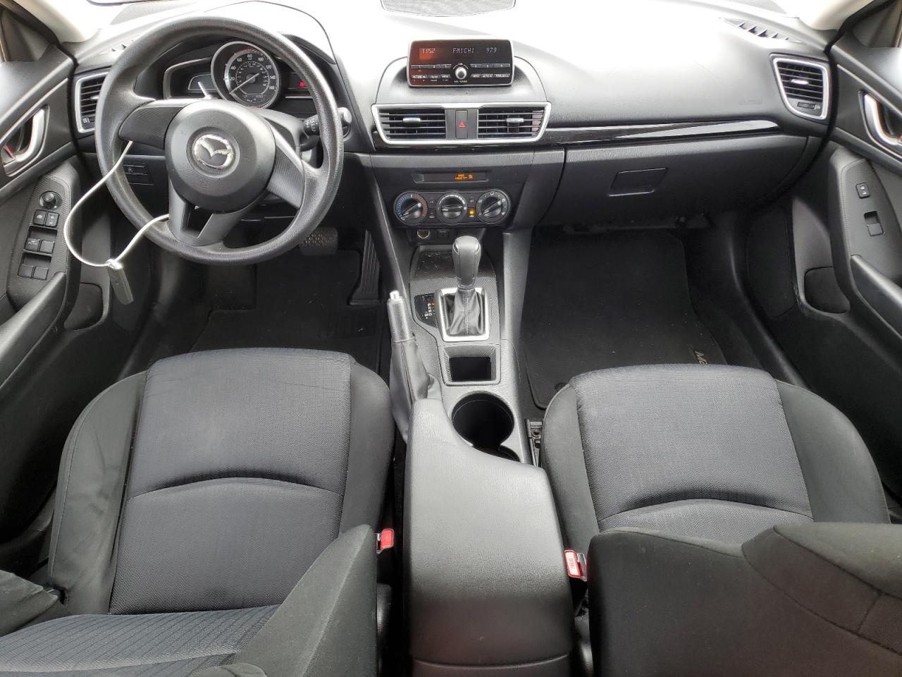 2015 Mazda 3 - Image 8