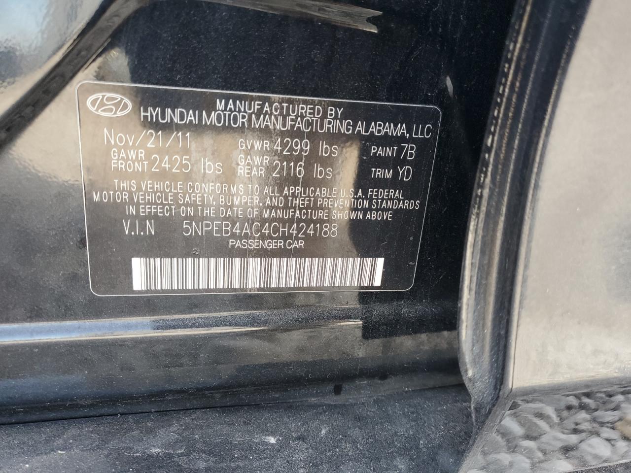 2012 Hyundai Sonata - Image 14