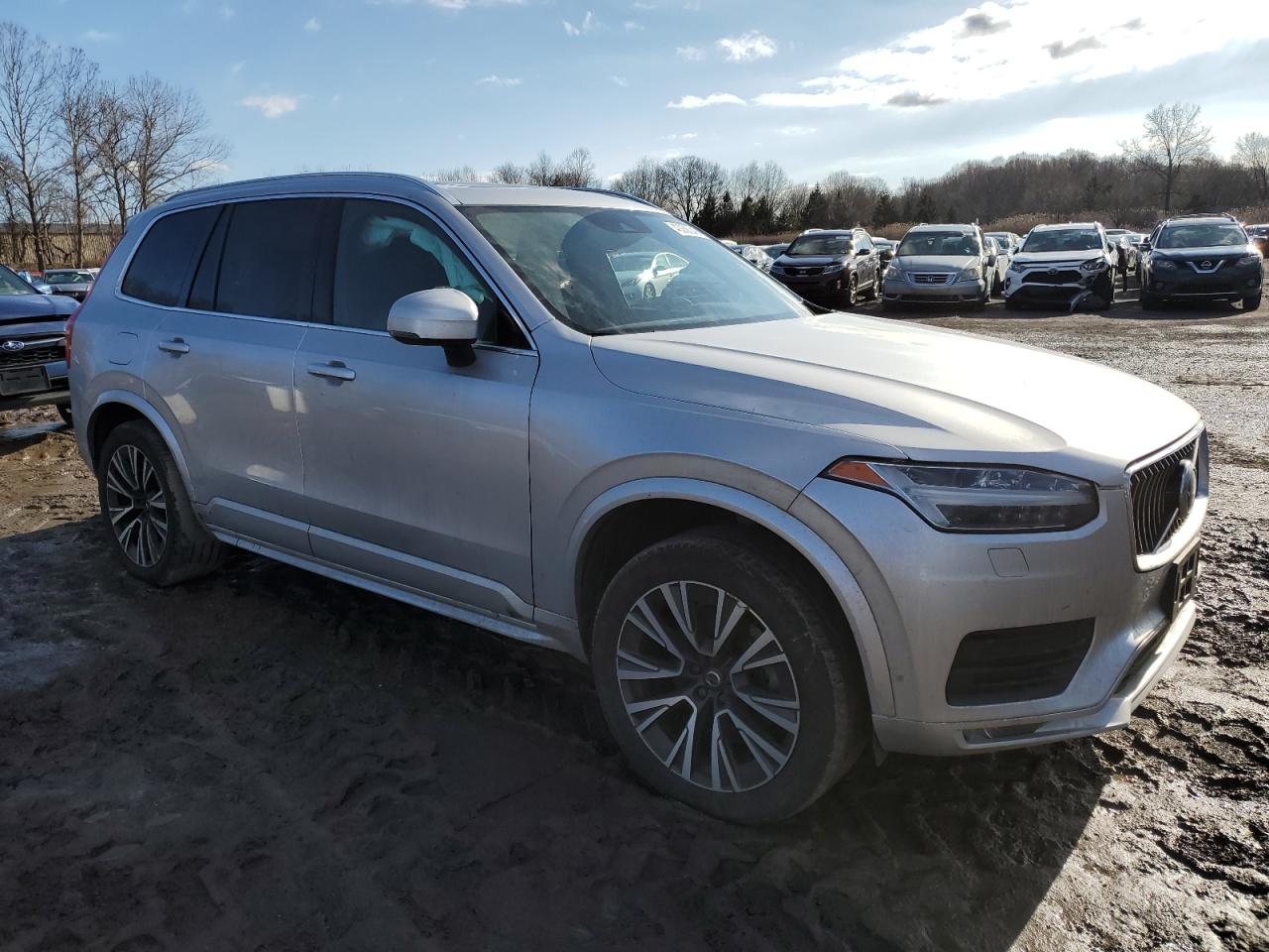 2022 Volvo XC90 - Image 4