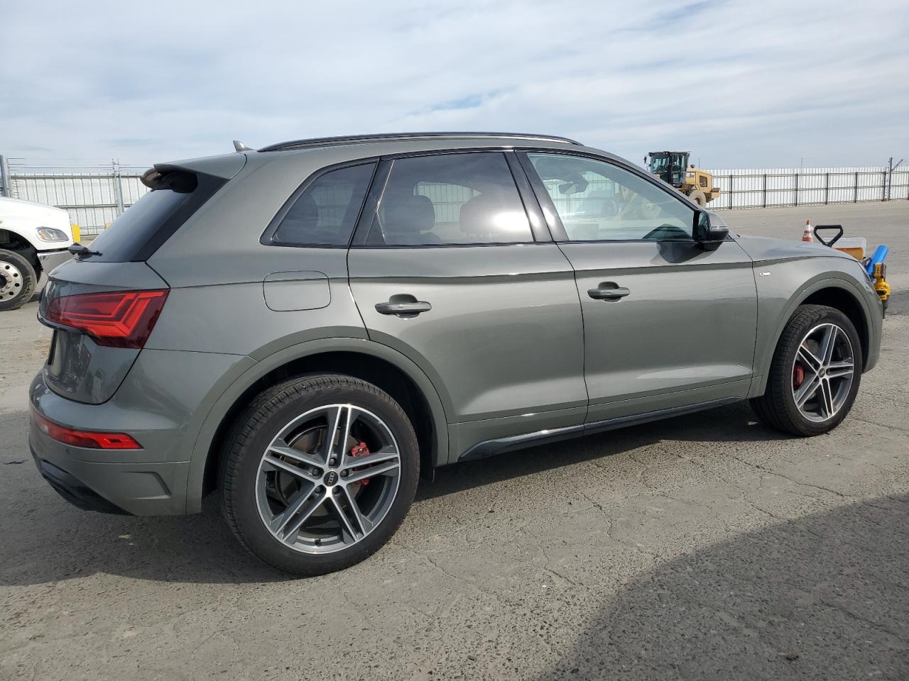 2024 Audi Q5 - Image 3