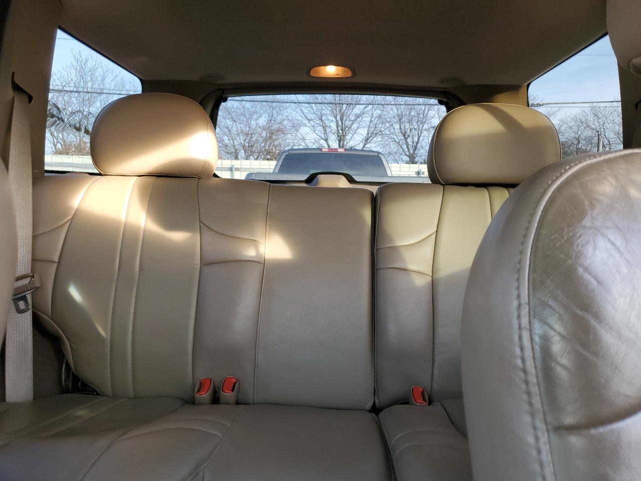 2004 Jeep Grand Cherokee - Image 10