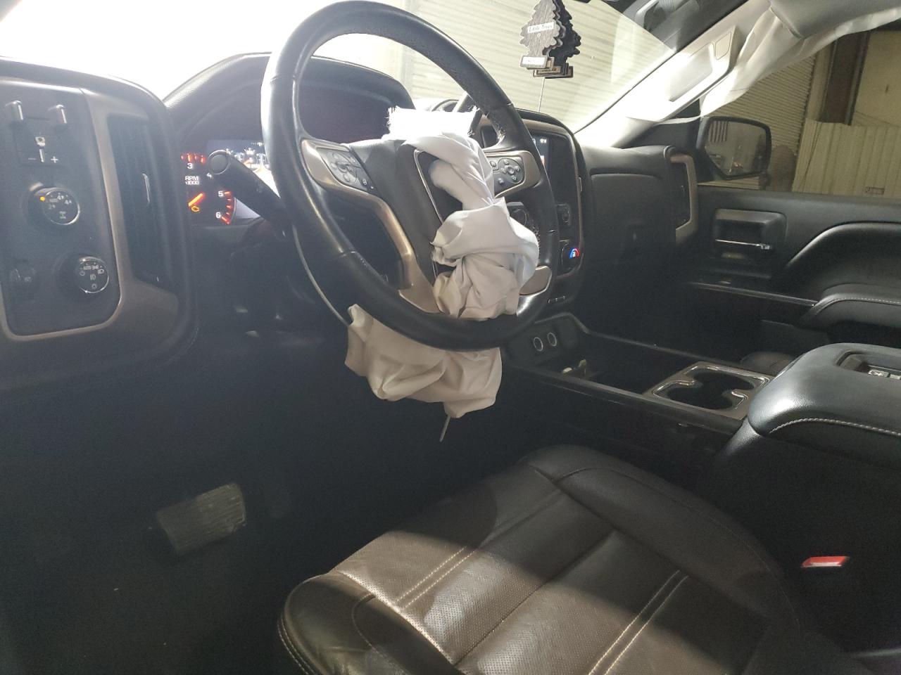 2016 GMC Sierra - Image 8