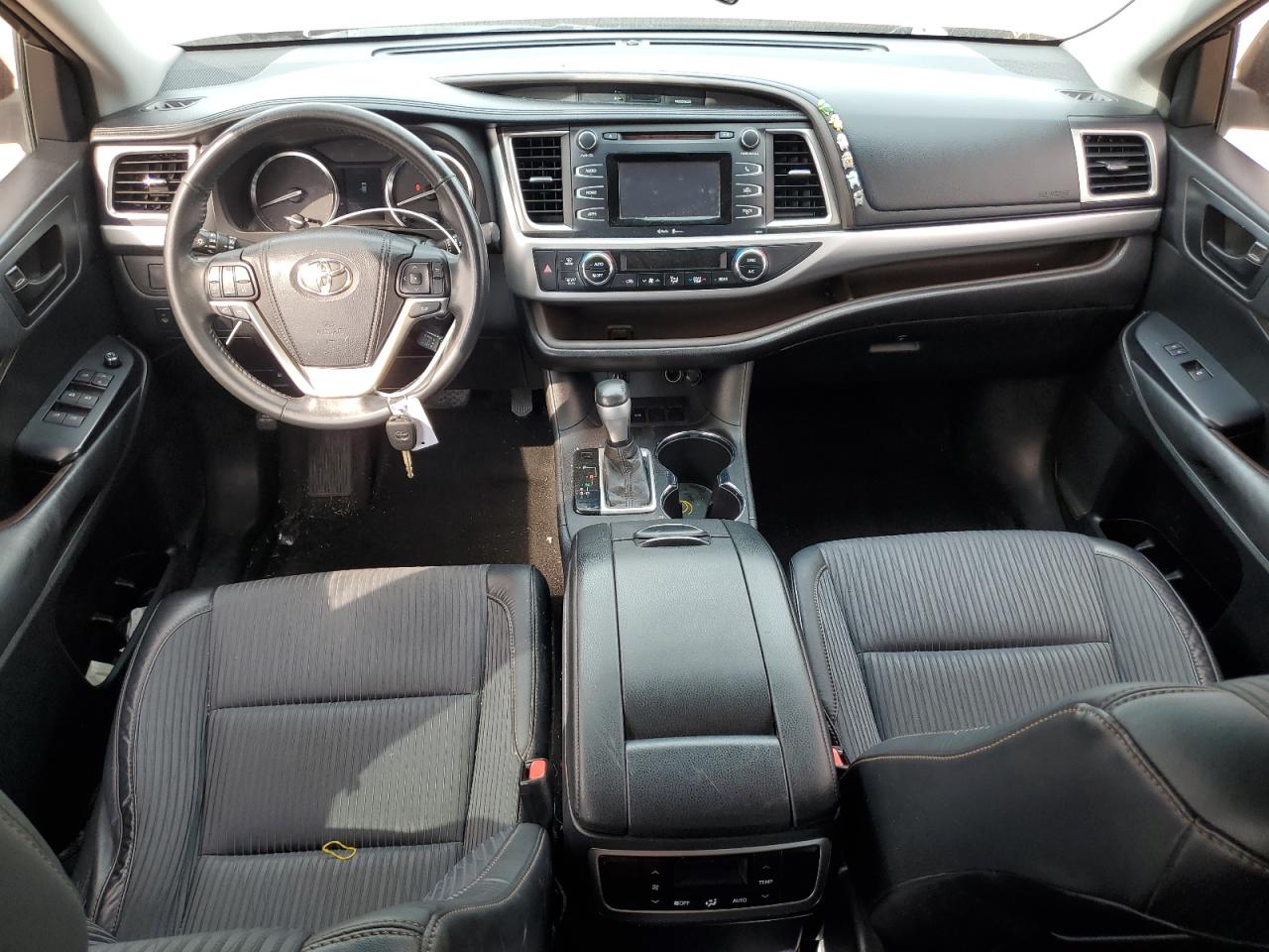 2015 Toyota Highlander - Image 8