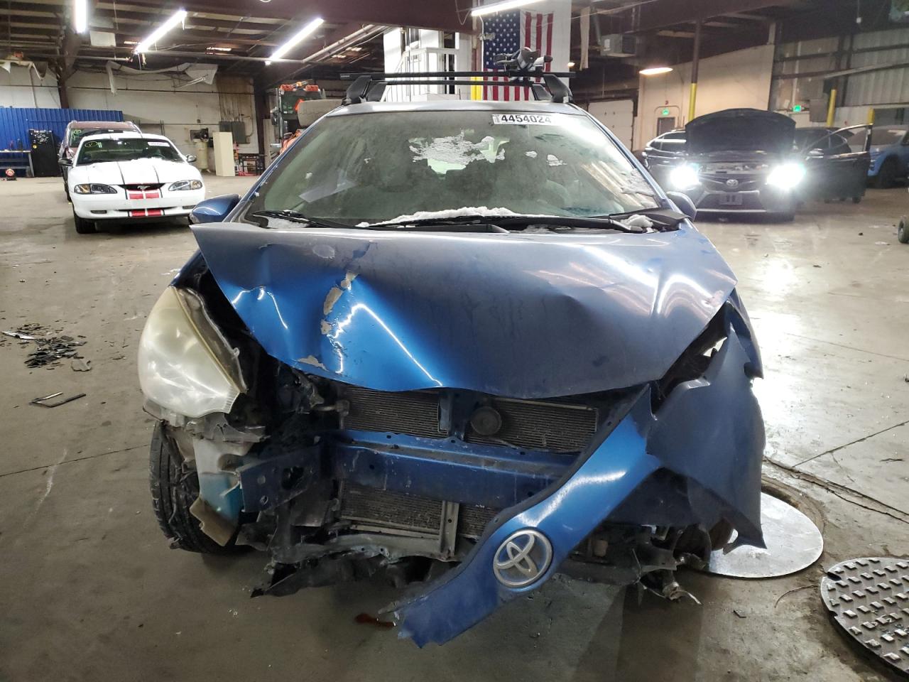 2013 Toyota Prius - Image 5