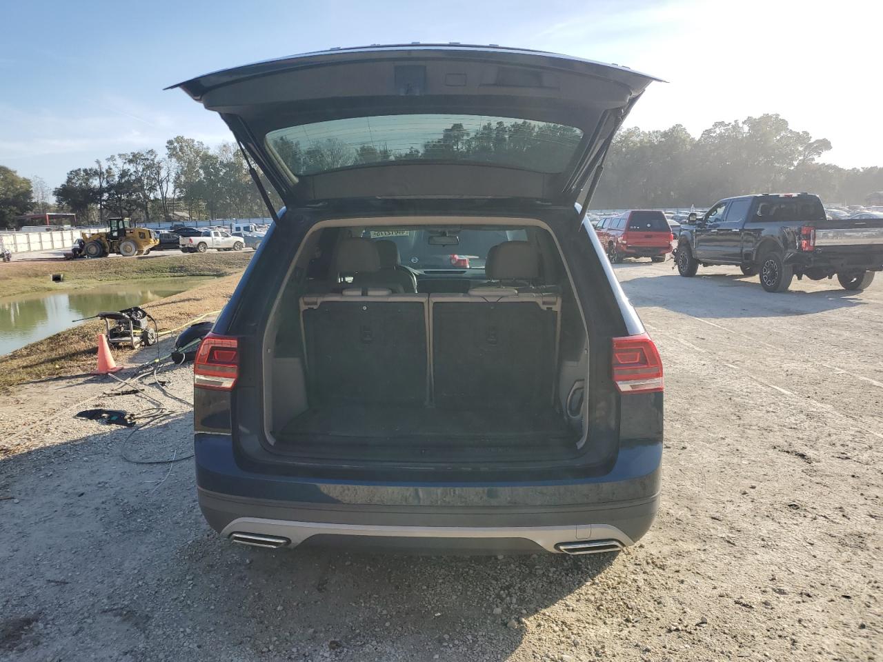 2018 Volkswagen Atlas - Image 6