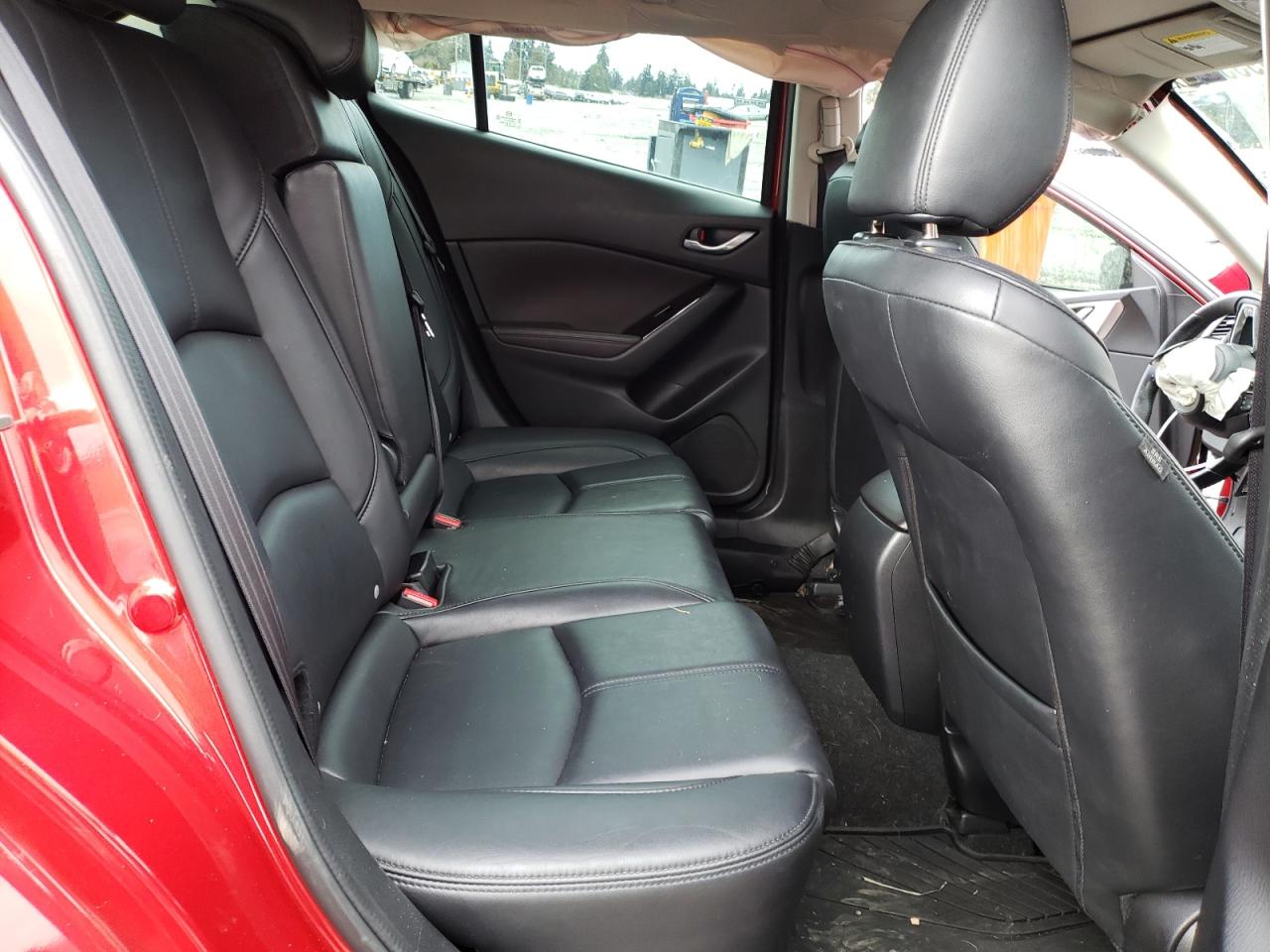 2017 Mazda 3 - Image 10