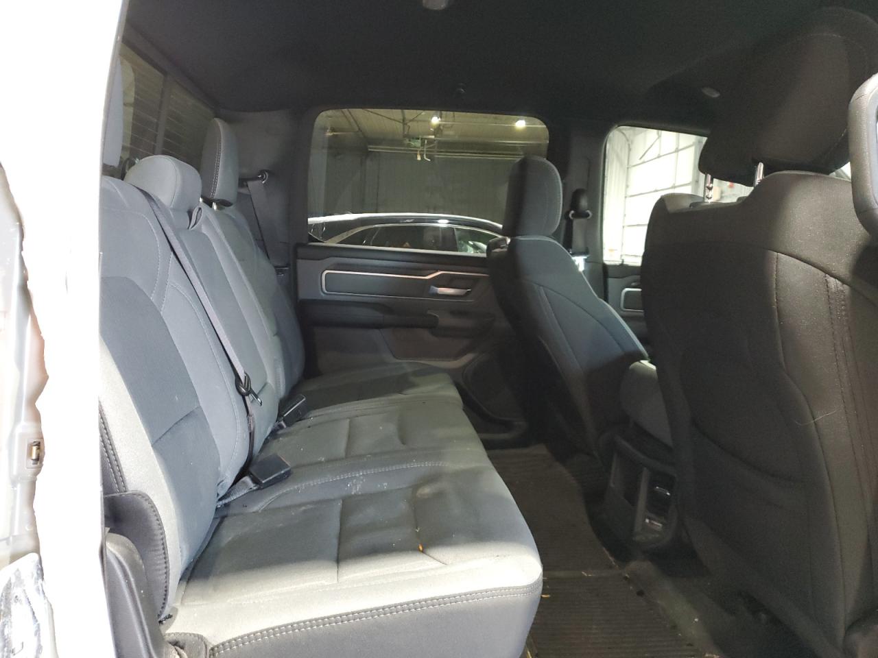 2022 RAM 1500 - Image 10