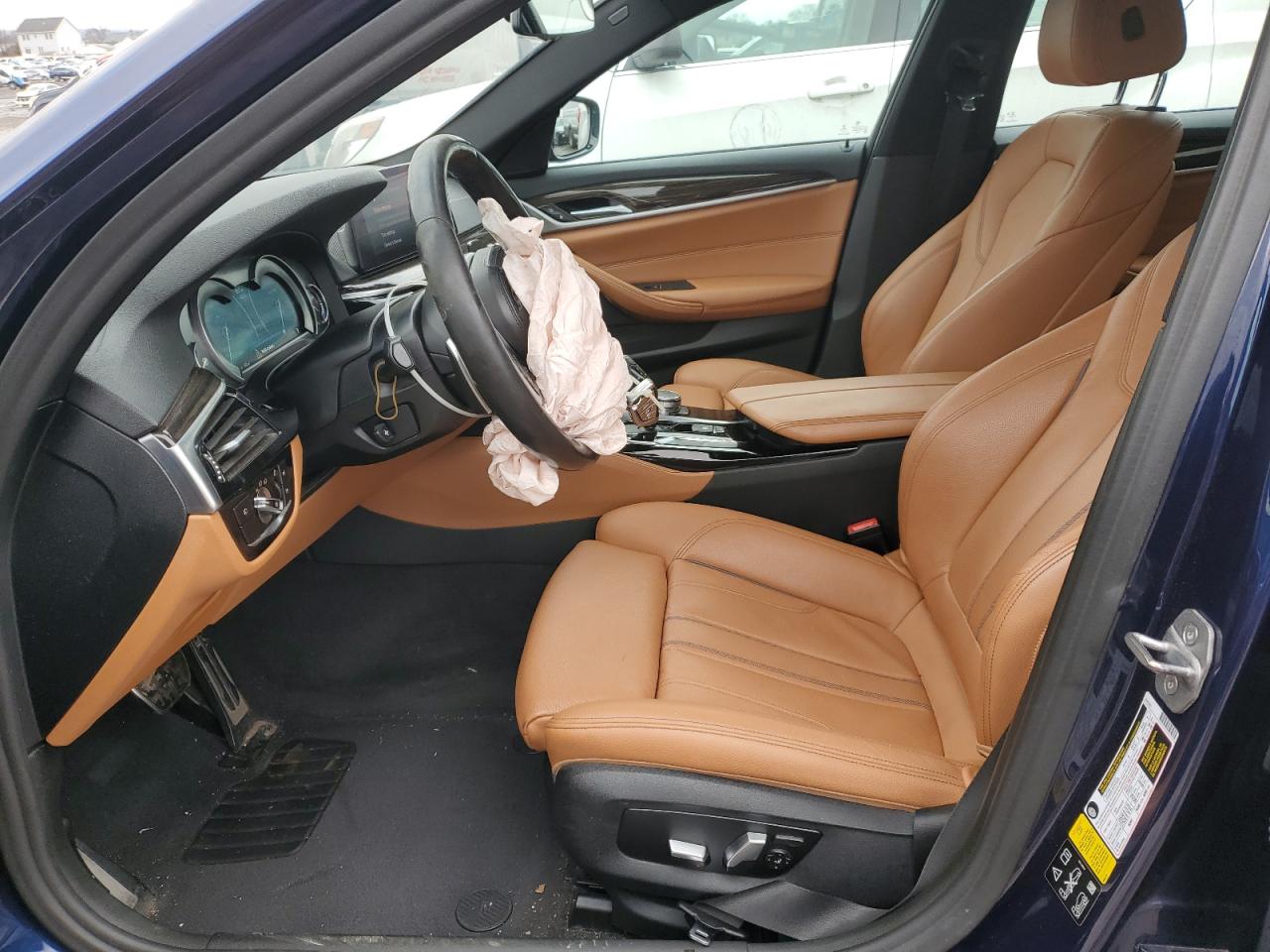 WBAJE7C57KWW14577 BMW 5 Series 2019. Фото: 6