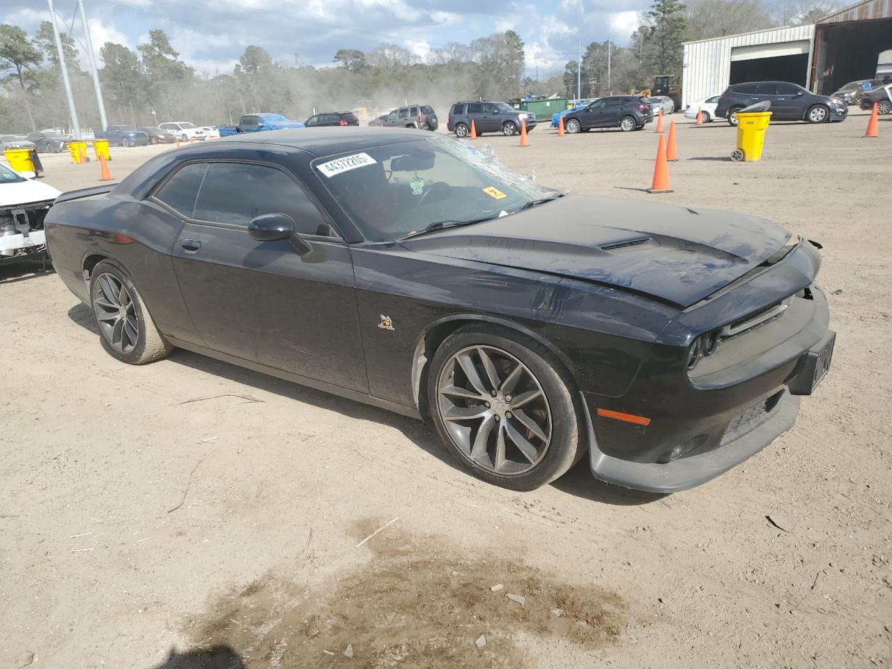 2016 Dodge Challenger - Image 4