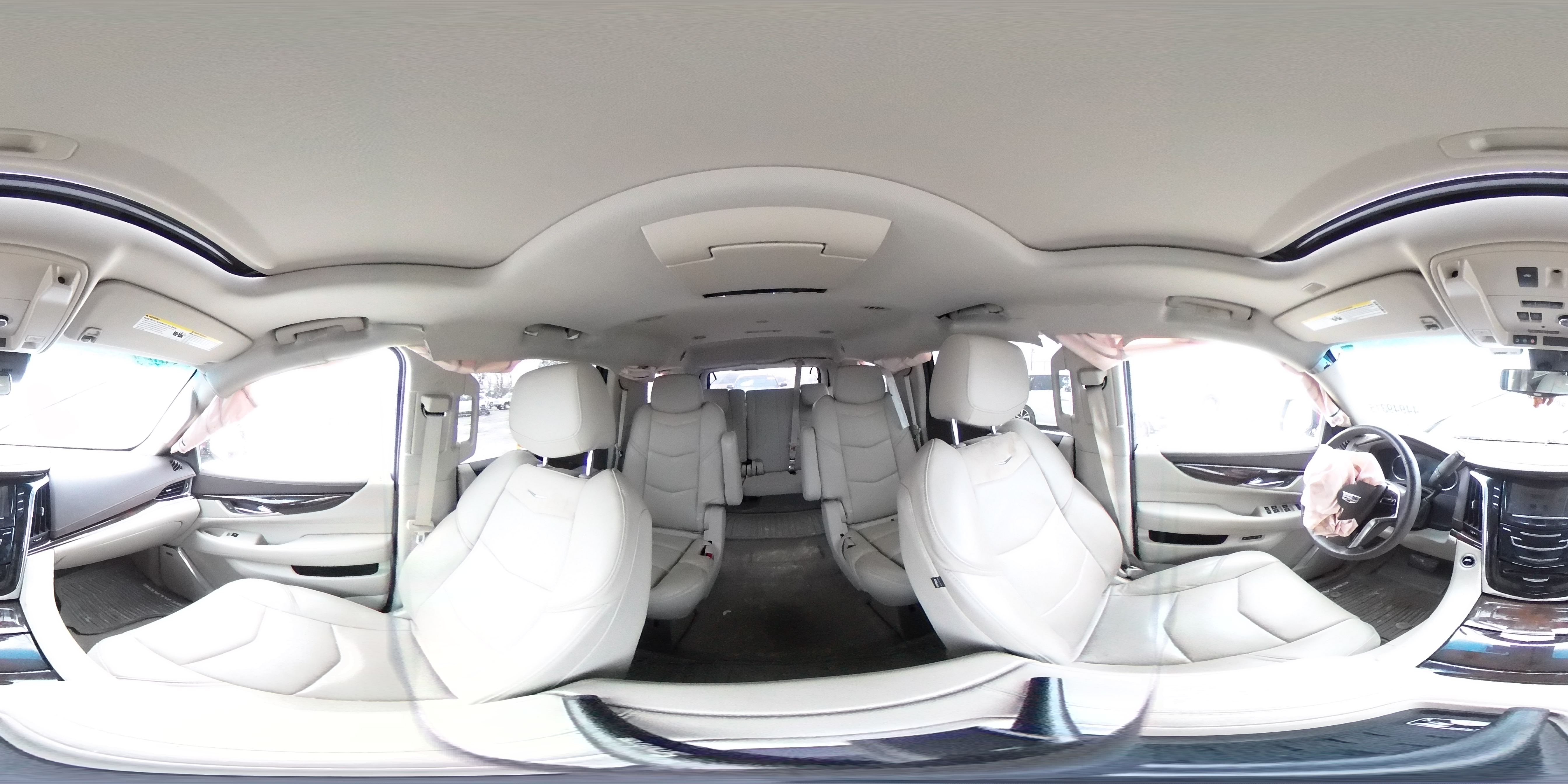 2017 Cadillac Escalade - Image 13