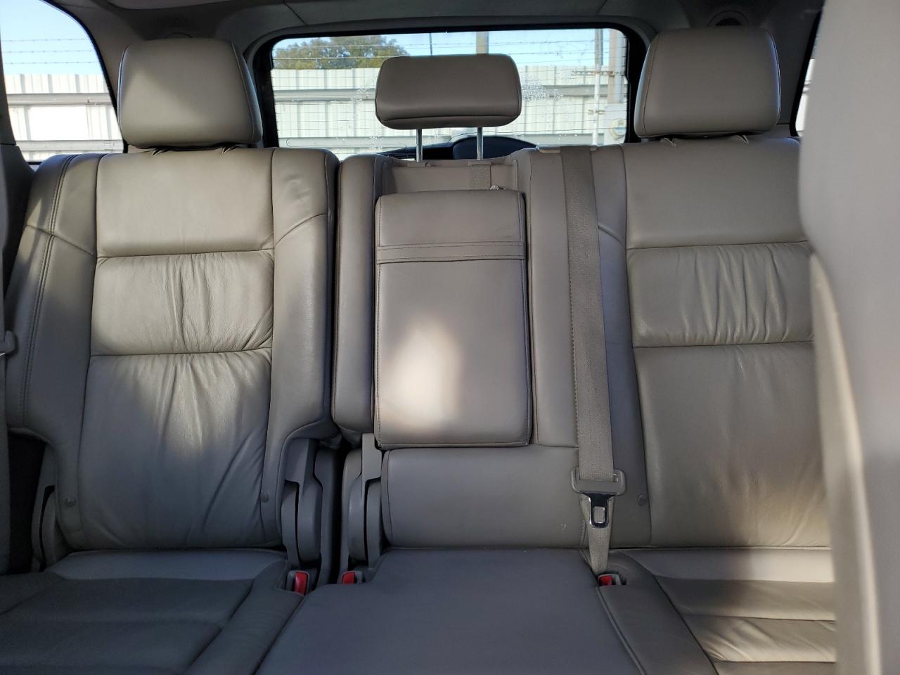 2012 Jeep Grand Cherokee - Image 10