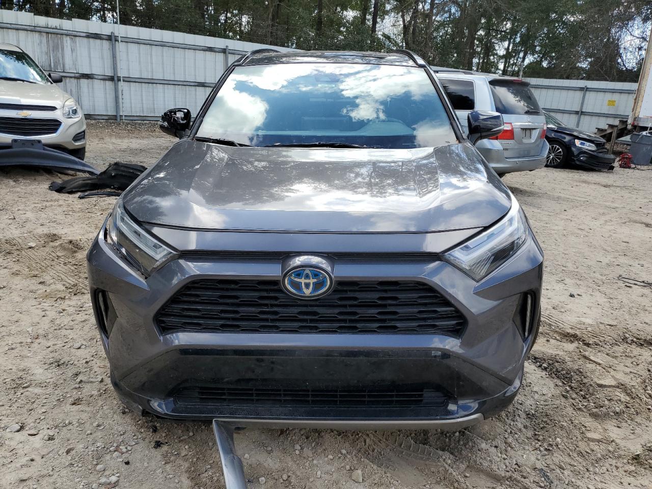 2022 Toyota RAV 4 - Image 5