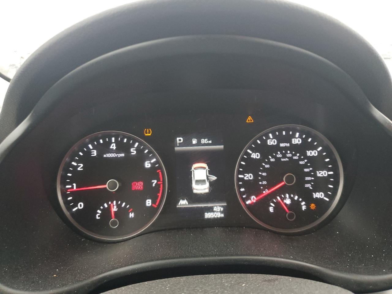 2021 Kia Rio - Image 9