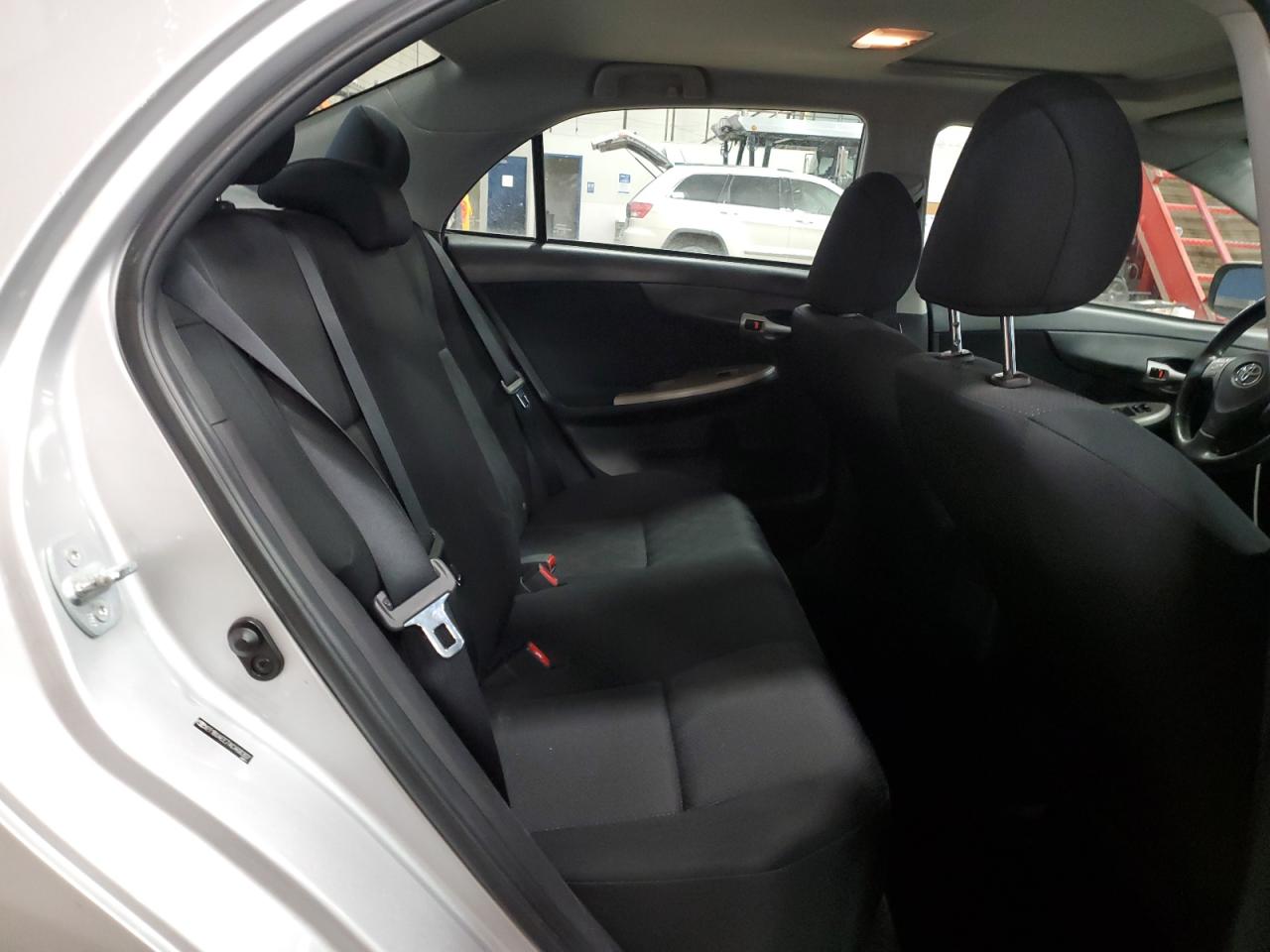 2010 Toyota Corolla - Image 10