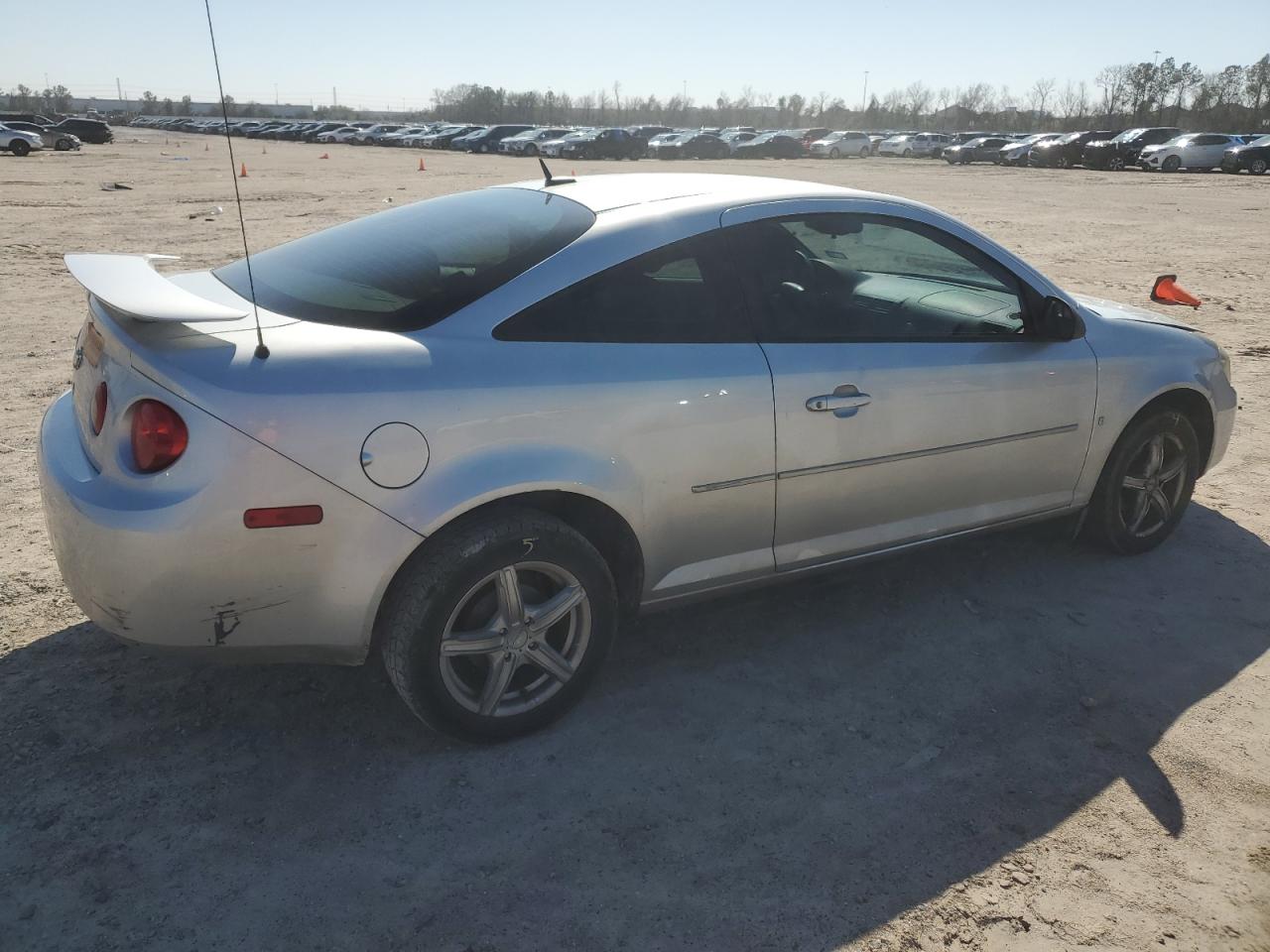 2009 Chevrolet Cobalt - Image 3