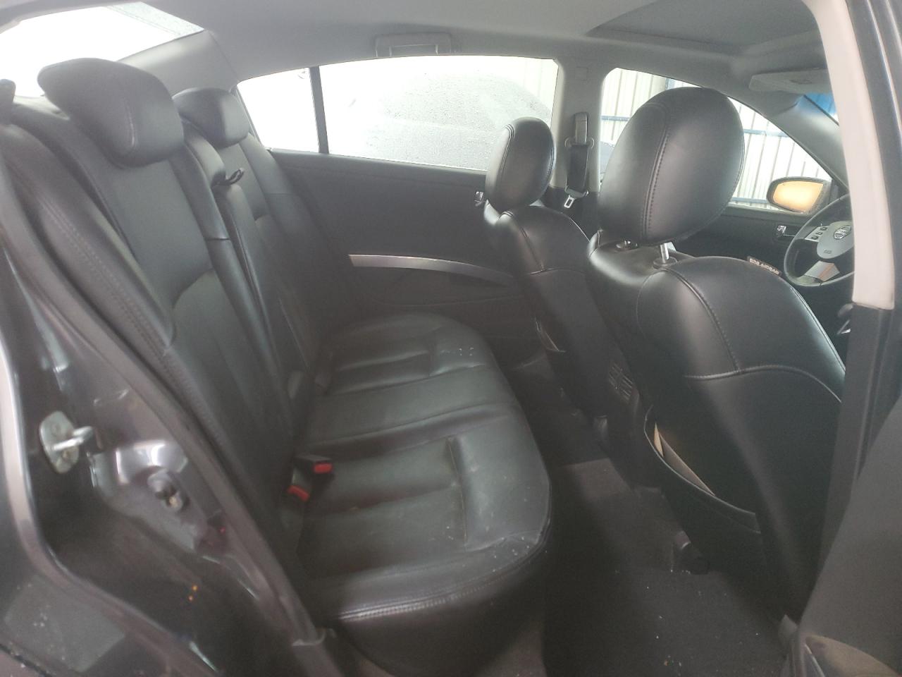 2007 Nissan Maxima - Image 10