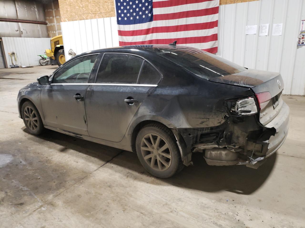 2017 Volkswagen Jetta - Image 2