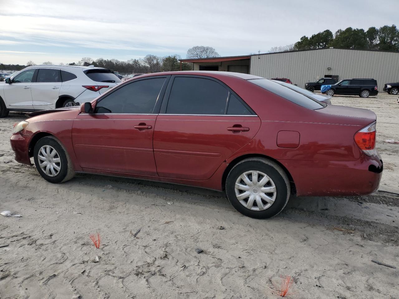 2005 Toyota Camry - Image 2