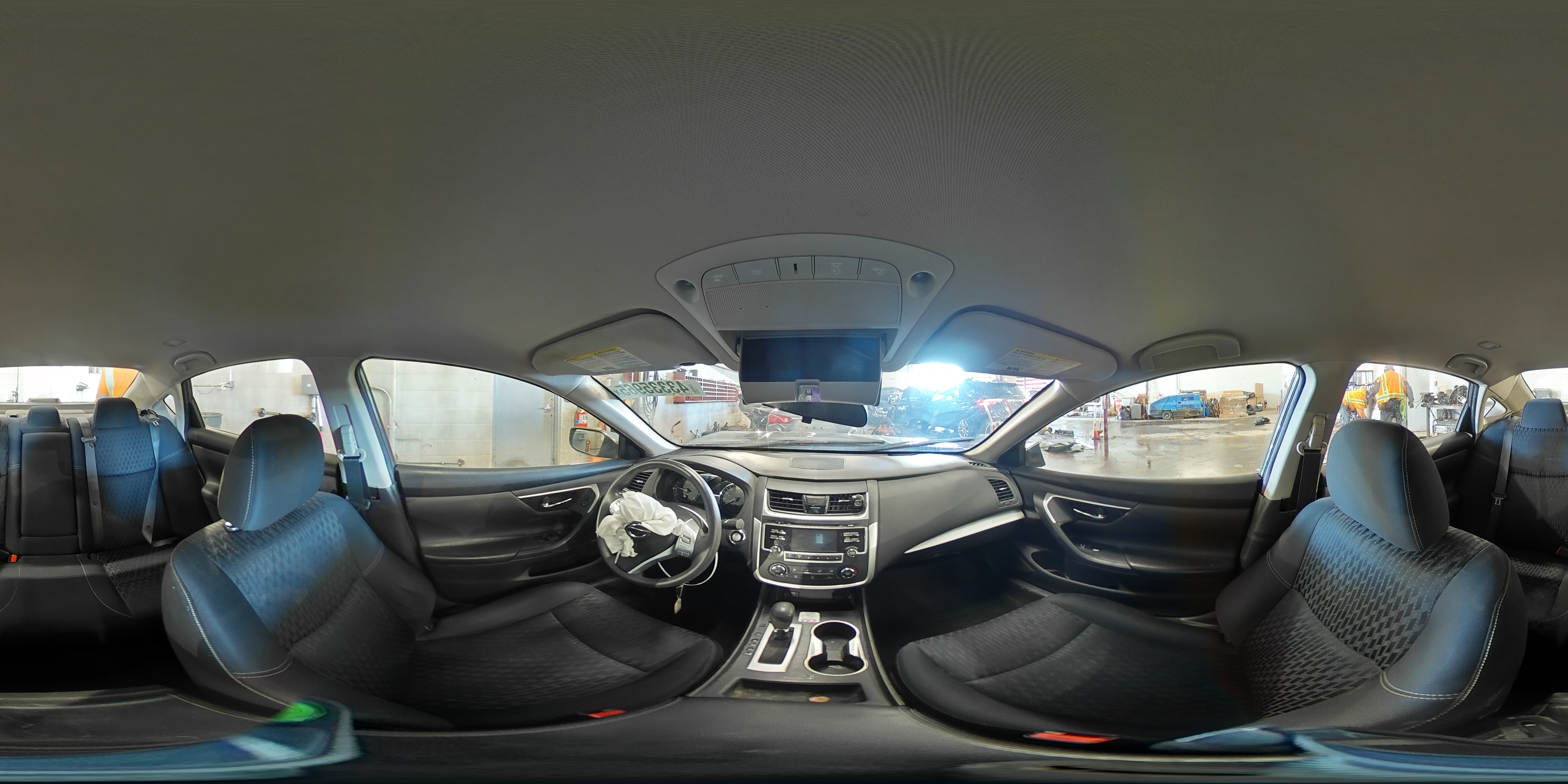 2017 Nissan Altima - Image 15