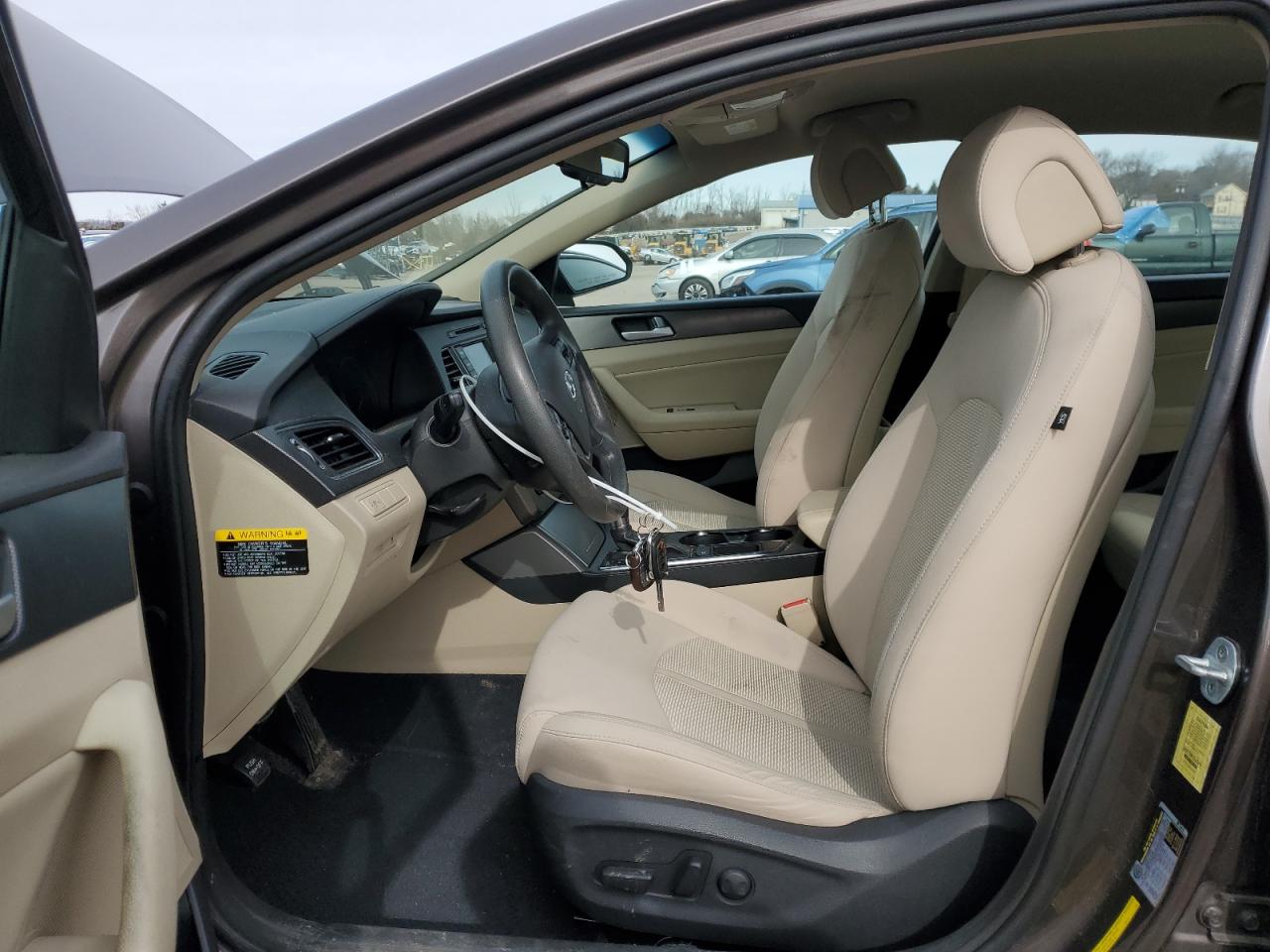 2015 Hyundai Sonata - Image 7