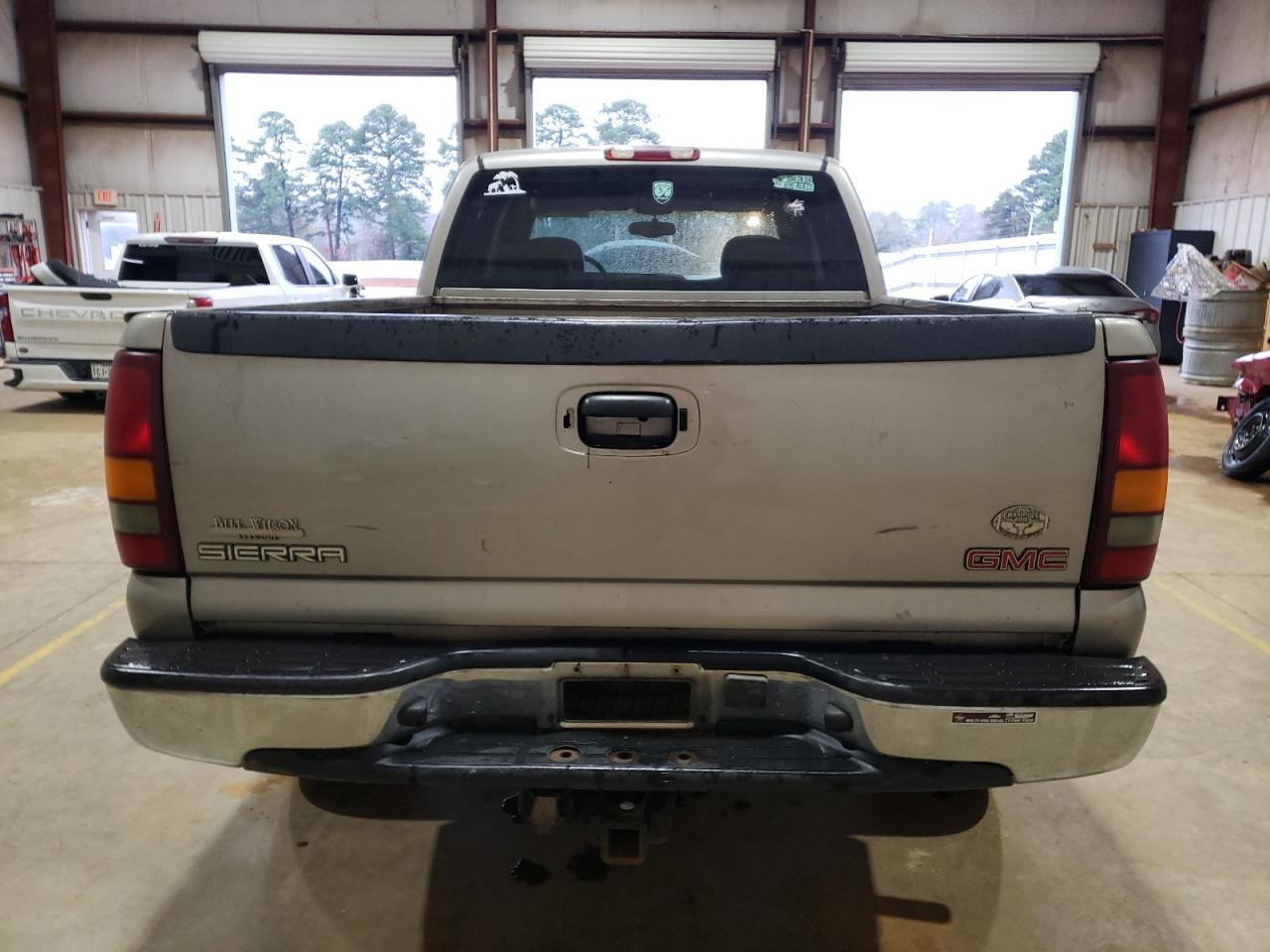 1999 GMC Sierra - Image 6