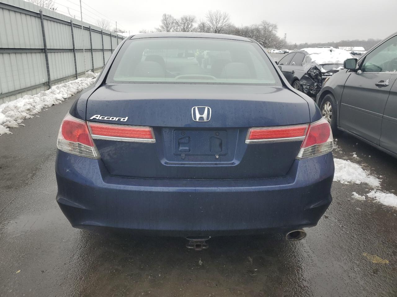 2011 Honda Accord - Image 6