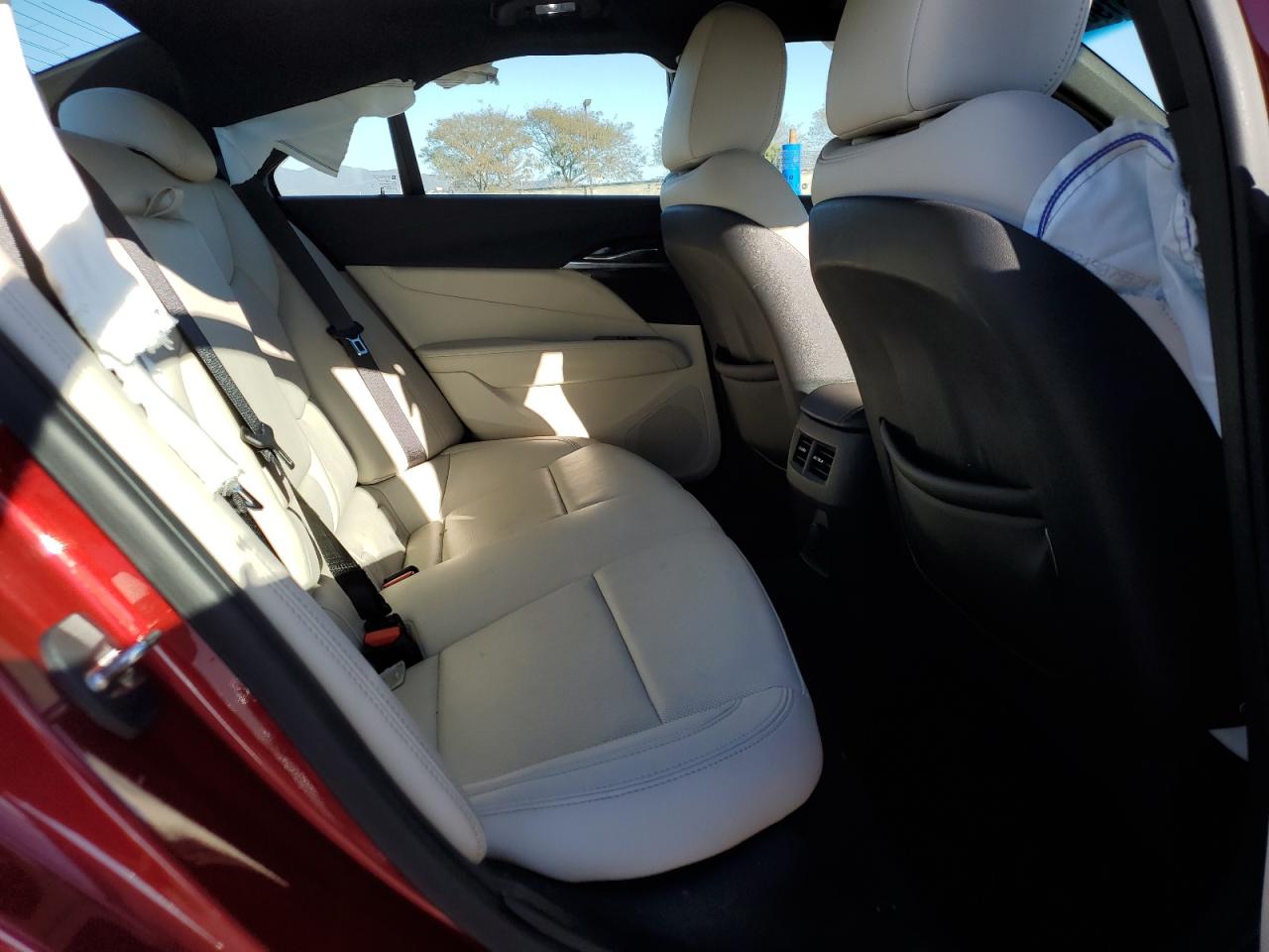 2020 Cadillac CT4 - Image 10