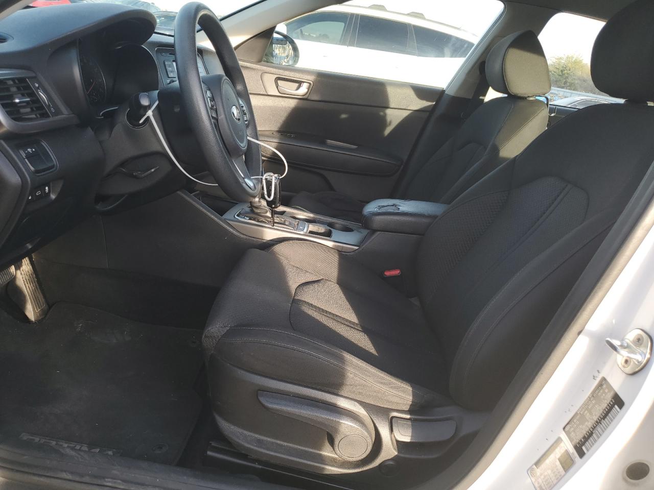 2016 Kia Optima - Image 7