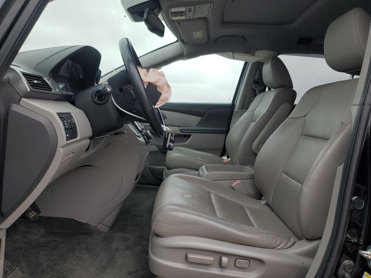 2014 Honda Odyssey - Image 7