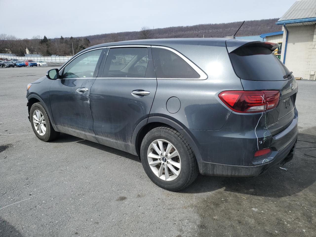 2020 Kia Sorento - Image 2