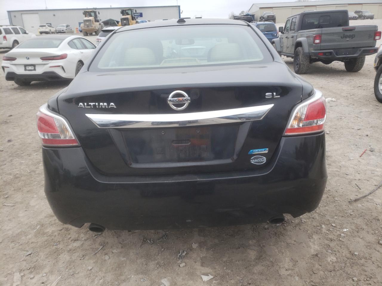 2014 Nissan Altima - Image 6