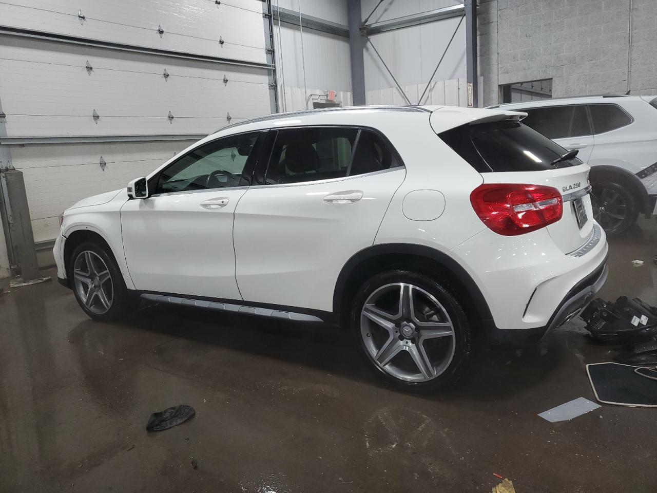 2015 Mercedes-Benz GLA-klasse - Image 2