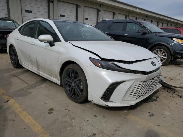  TOYOTA CAMRY 2025 Белый