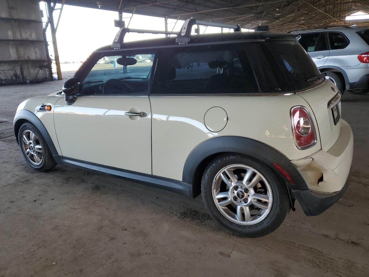 2013 MINI Cooper - Image 2