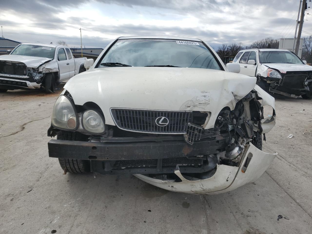 1998 Lexus GS - Image 5