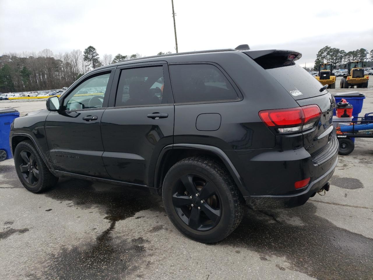 2015 Jeep Grand Cherokee - Image 2