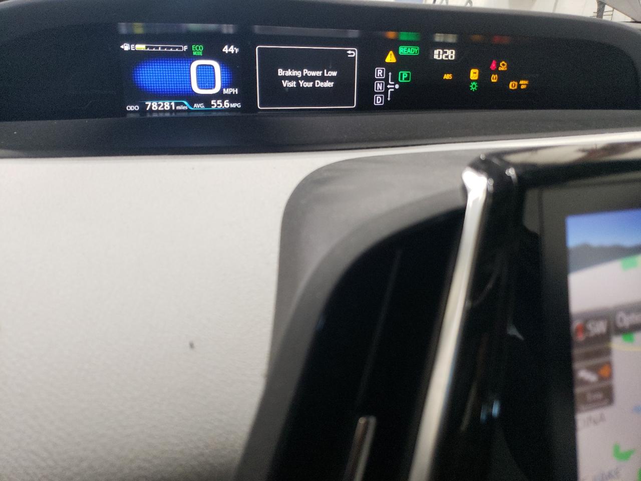2017 Toyota Prius - Image 9