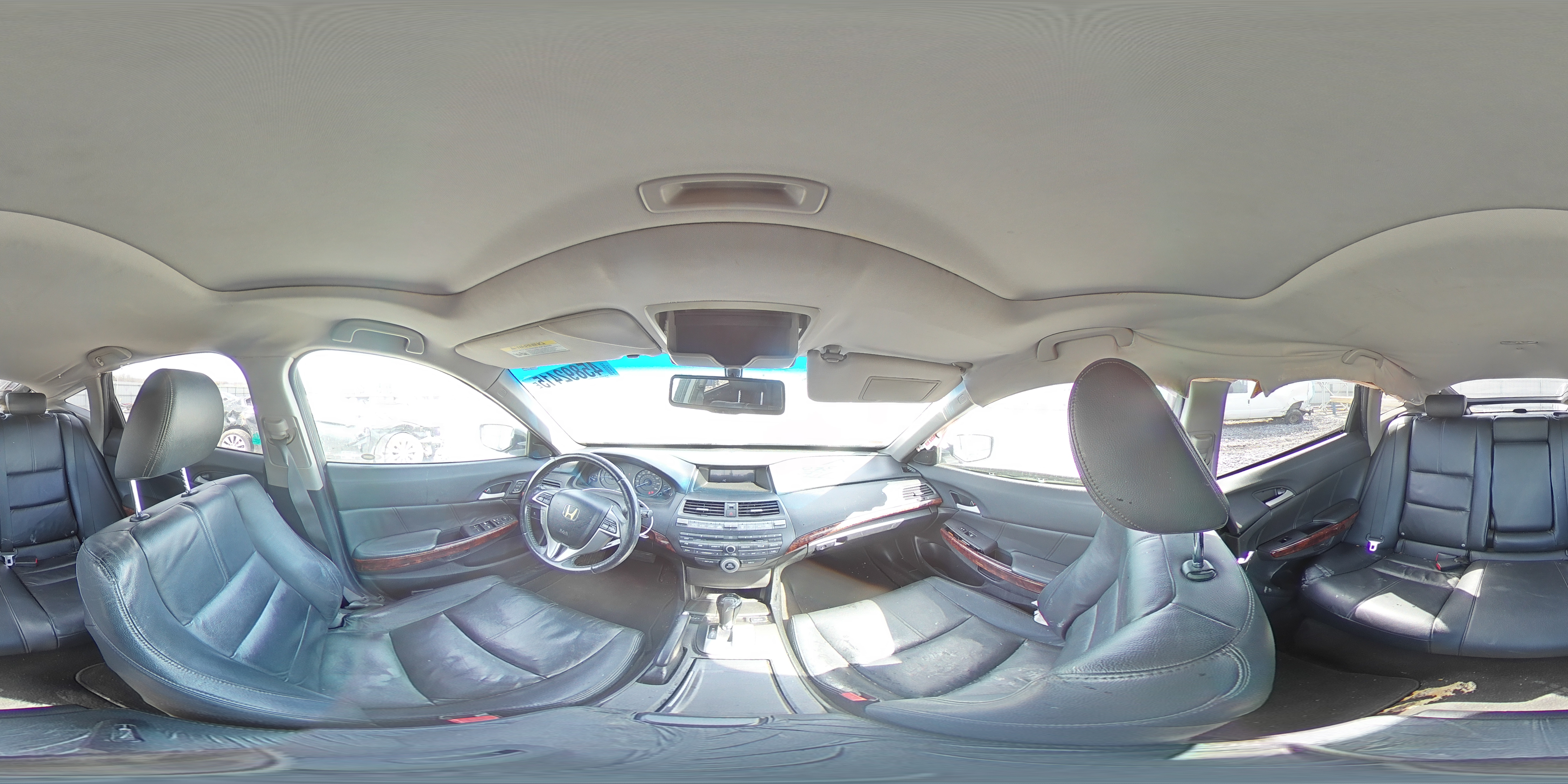 2012 Honda Crosstour - Image 12