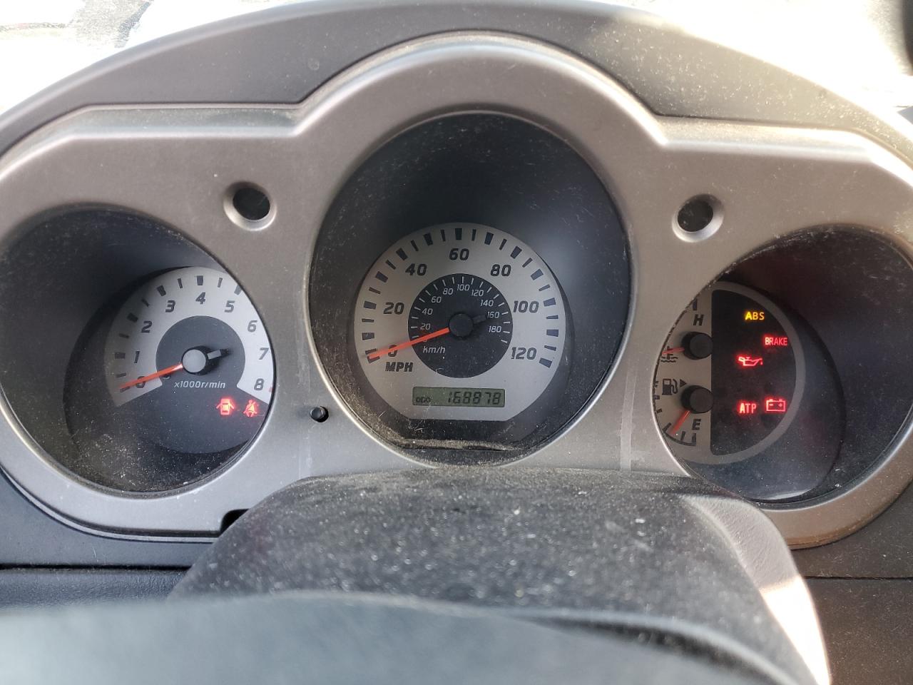 2004 Nissan XTerra - Image 9