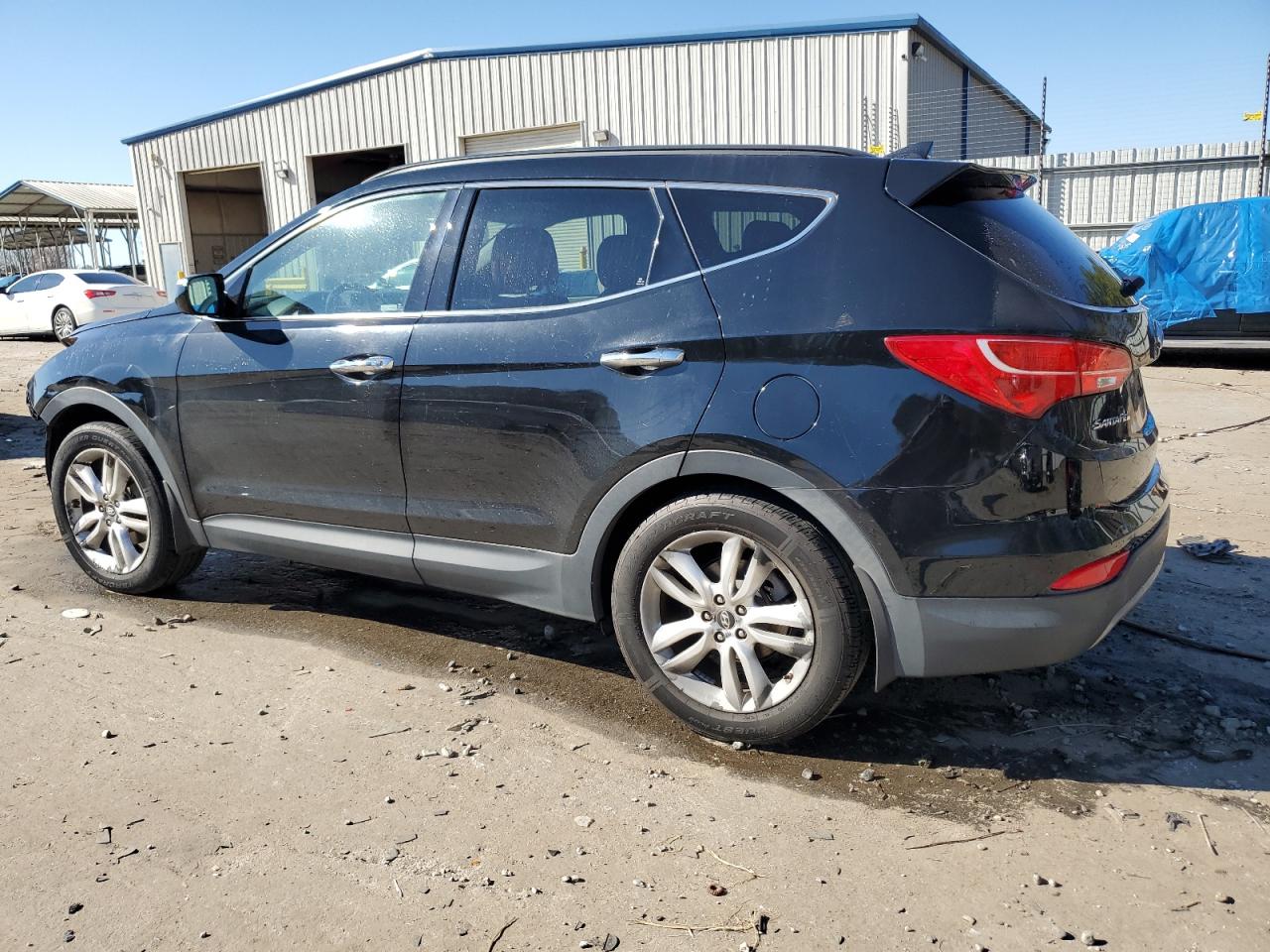 2013 Hyundai Santa Fe - Image 2