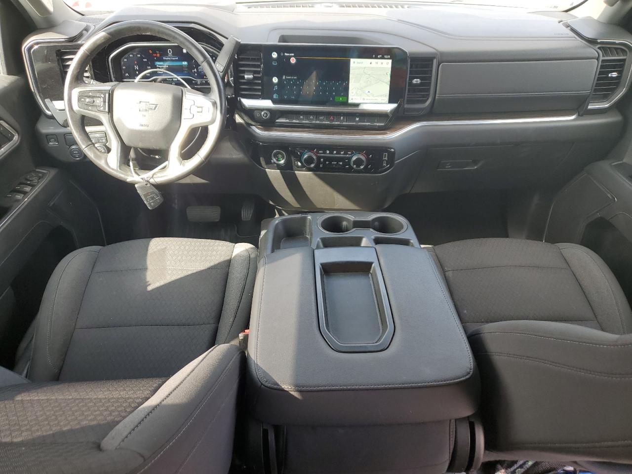 2022 Chevrolet Silverado - Image 8