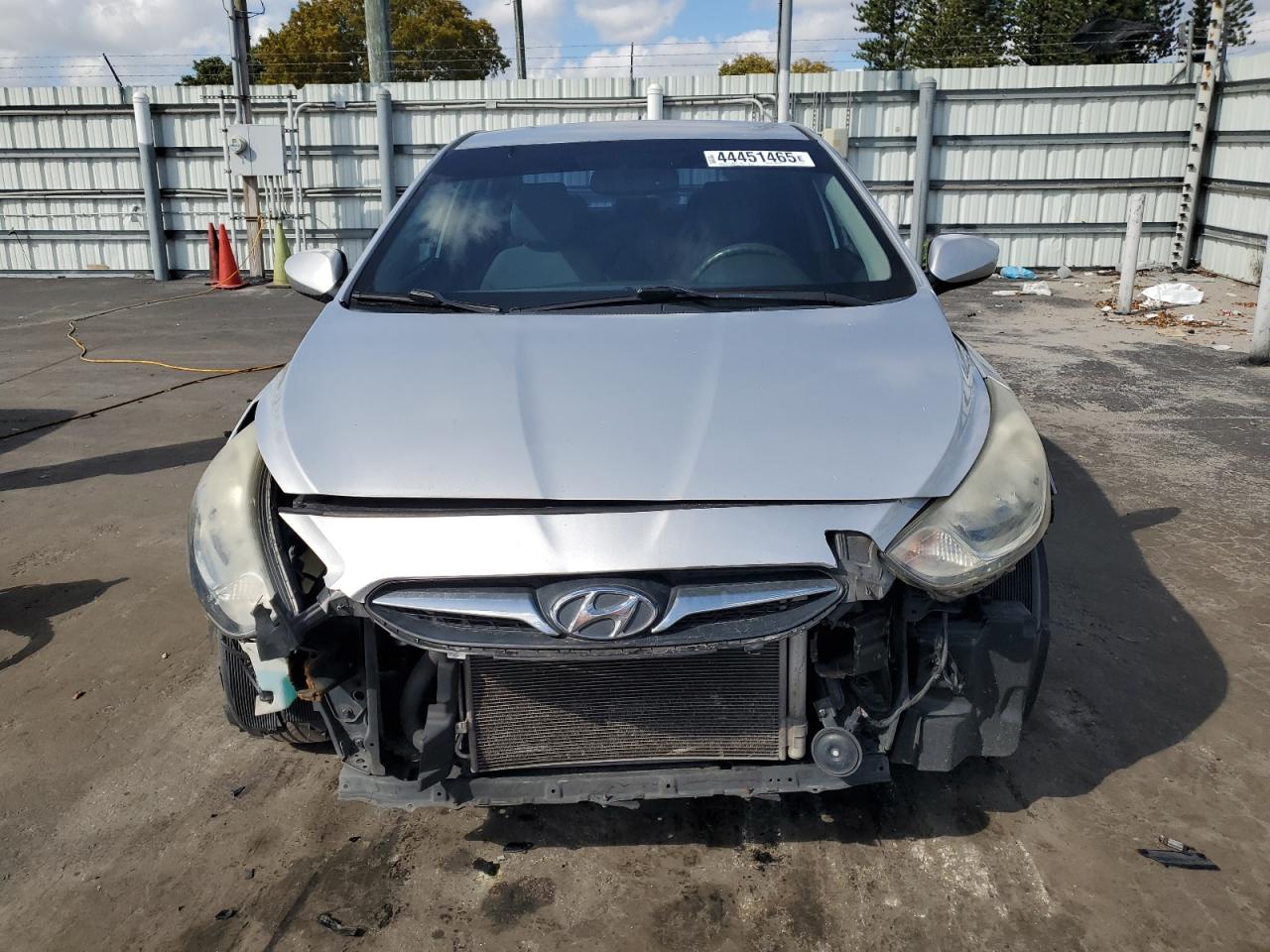 2013 Hyundai Accent - Image 5
