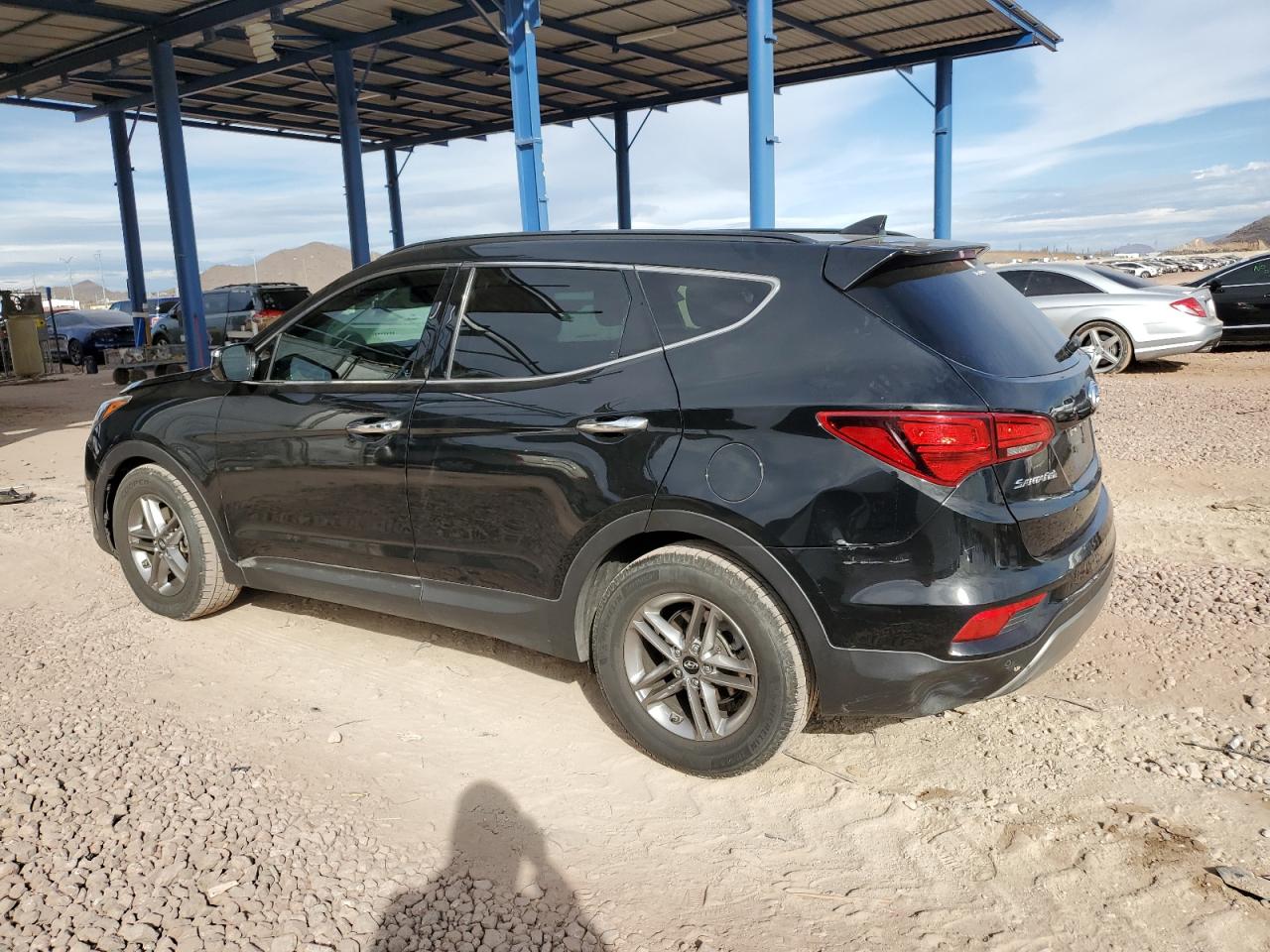 2017 Hyundai Santa Fe - Image 2