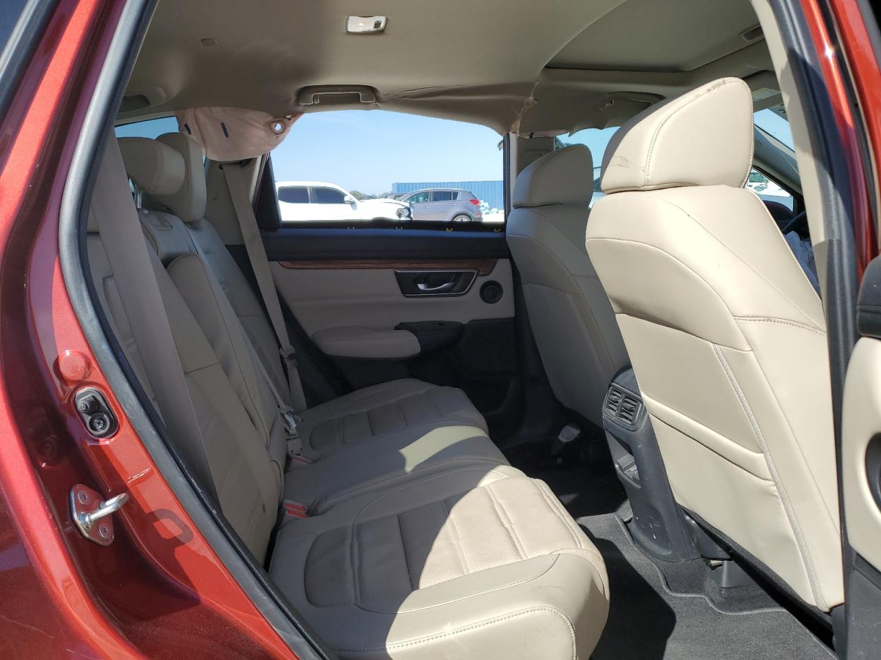 2018 Honda CR-V - Image 12