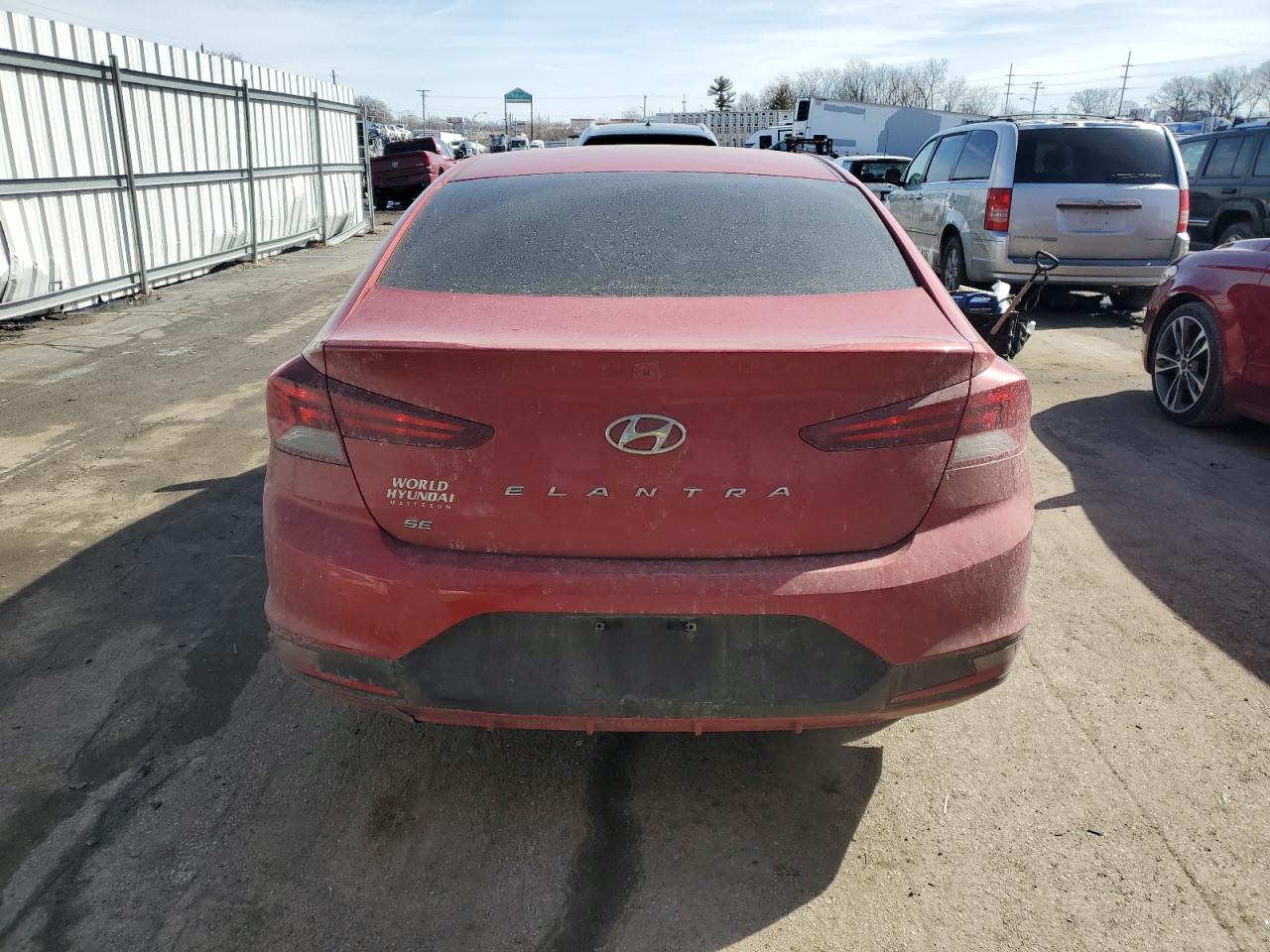 2019 Hyundai Elantra - Image 6
