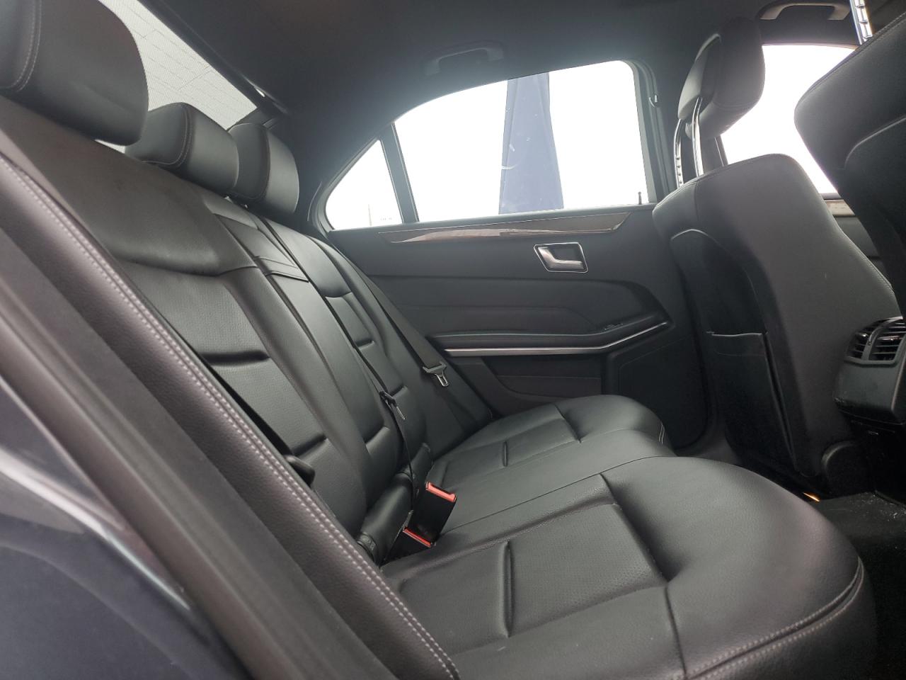 2014 Mercedes-Benz E-klasse - Image 10