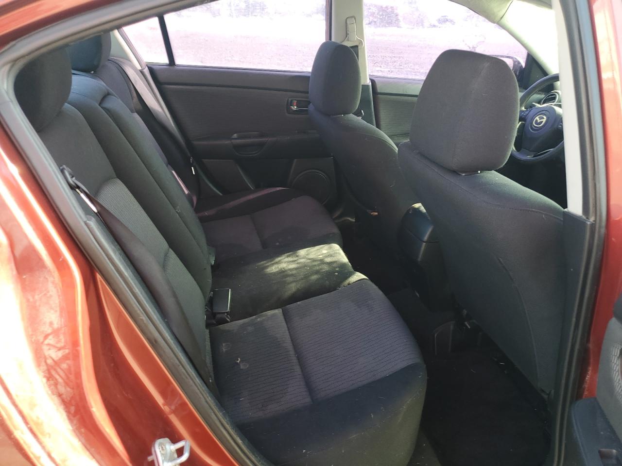 2009 Mazda 3 - Image 10