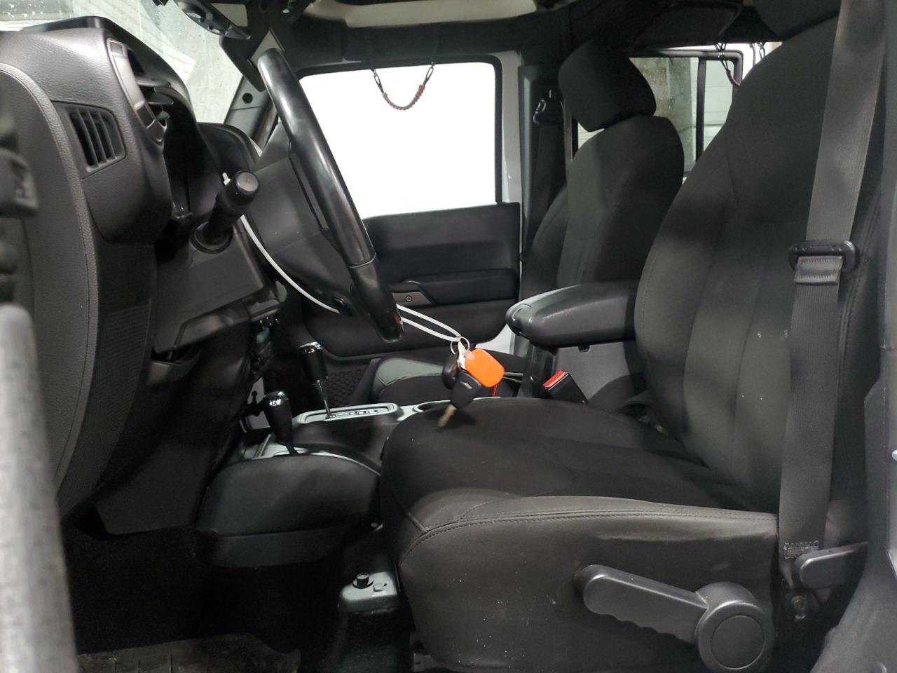 2017 Jeep Wrangler - Image 7