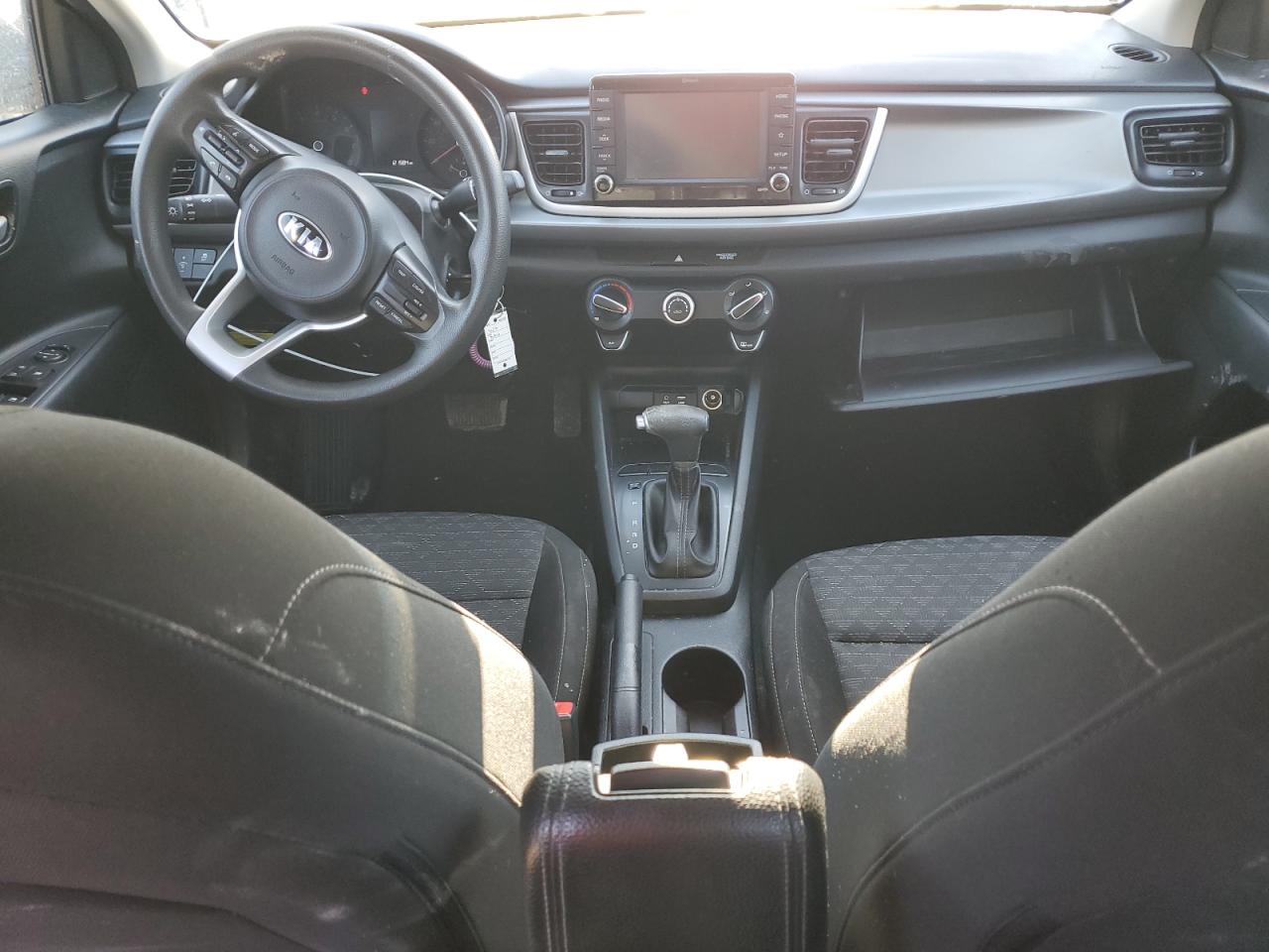2020 Kia Rio - Image 8