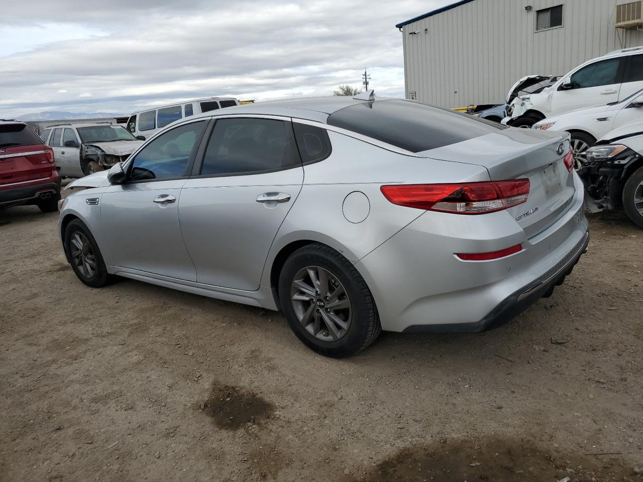 2020 Kia Optima - Image 2